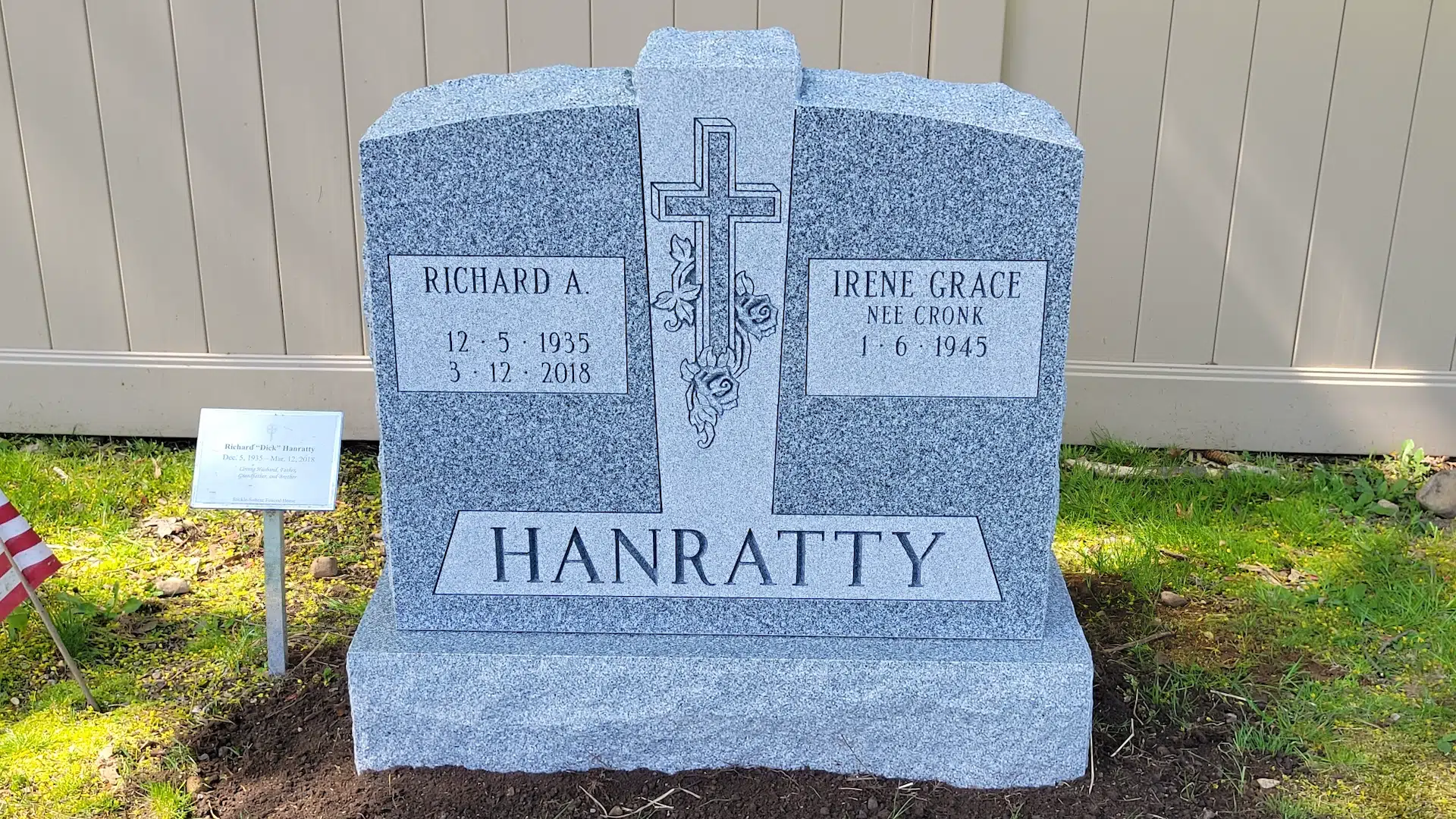 Granite Custom/Personalized Bench hand-carved by Personalized Bench Shop in NJ — image 2